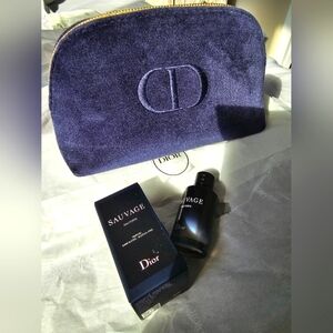 Dior make up bag with Sauvage 10 ml